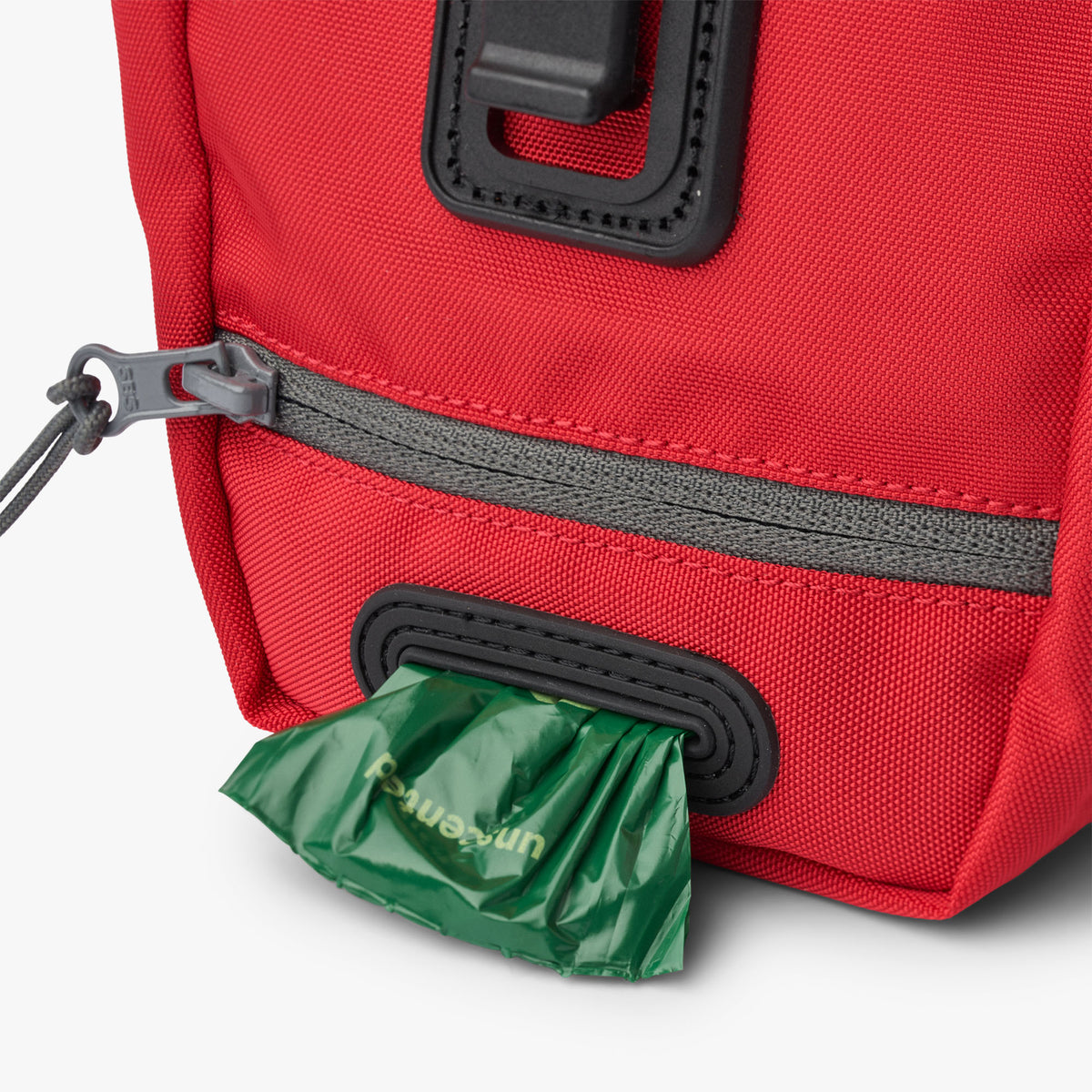 DOG Copenhagen treat bag Classic Red